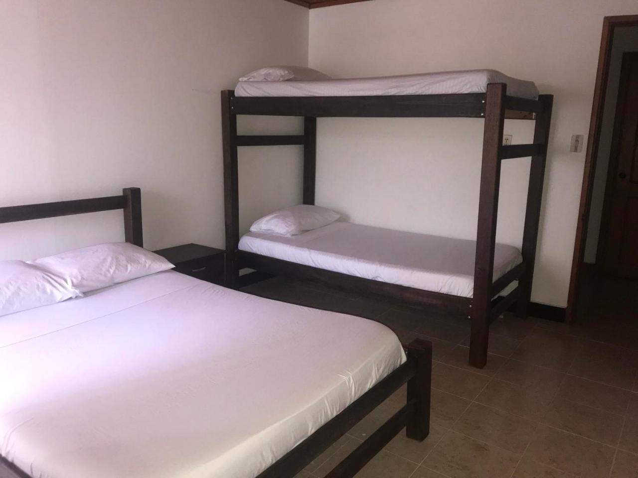 فيلافيسينسيو Hotel Y Balneario El Descanso المظهر الخارجي الصورة